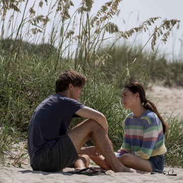 the summer i turned pretty cast on the beach